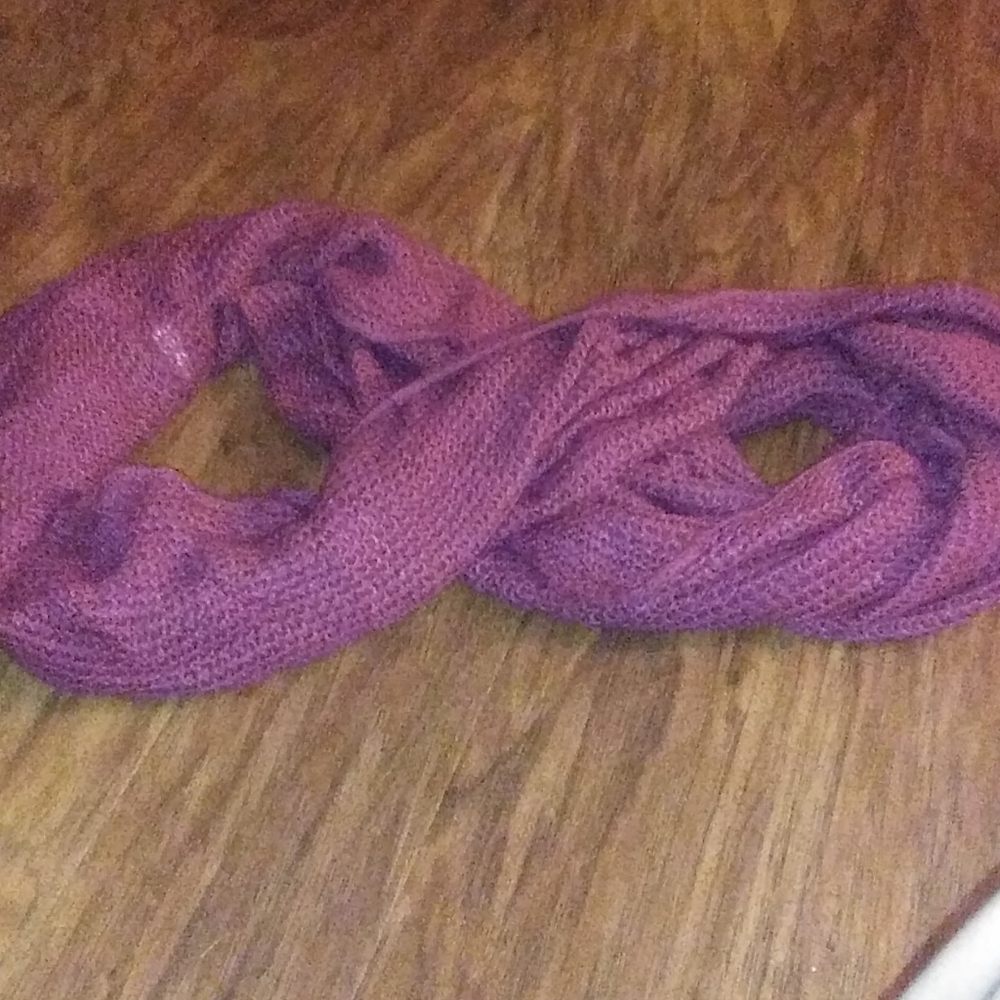 Infinity scarf